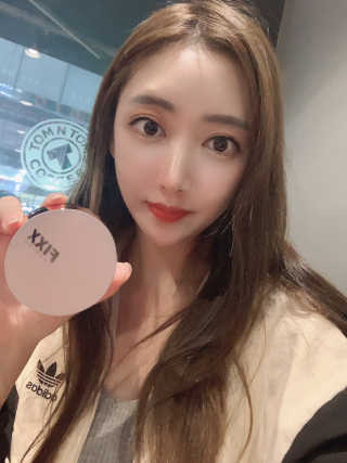 쏘내추럴 밀착 착붙 픽스쿠션 — 5점을 준 리뷰어가 2019년 8월 올린 사용 사진
