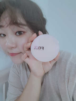 쏘내추럴 밀착 착붙 픽스쿠션 — 5점을 준 리뷰어가 2019년 8월 올린 사용 사진