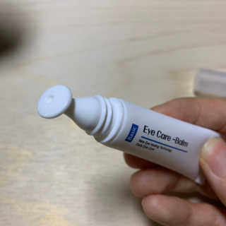 에이엠이 스마트폰으로 인한 눈뻑뻑 해소 AME아이케어밤 베이직 — 3점을 준 리뷰어가 2019년 1월 올린 사용 사진