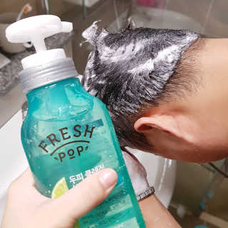 프레시팝 그린허브 레시피 샴푸 — 4.67점을 준 리뷰어가 2018년 5월 올린 사용 사진