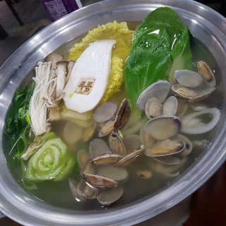 [두툼갈비] 두툼갈비 2인분 + 매콤치즈버섯 set — 5점을 준 리뷰어가 2018년 11월 올린 사용 사진