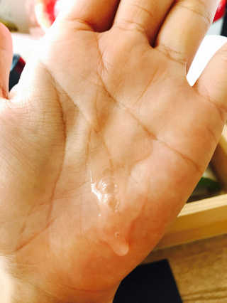 크리살 비세이프 베스폼(바디워시) — 3.5점을 준 리뷰어가 2016년 12월 올린 사용 사진