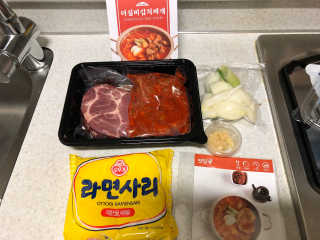 땡땡쿡 더실비김치찌개 2인분 710g 라면사리 포함 — 5점을 준 리뷰어가 2020년 2월 올린 사용 사진