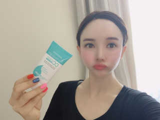 마더메이드 더 아쿠아라이트 CC크림 SPF50+ PA+++ — 5점을 준 리뷰어가 2019년 5월 올린 사용 사진