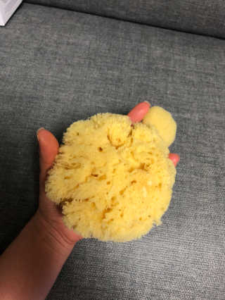 룰라러브 모공관리 끝 지중해산 천연해면 바디스펀지 — 5점을 준 리뷰어가 2018년 4월 올린 사용 사진