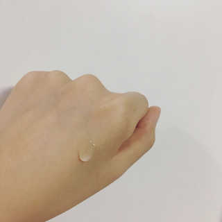 바노바기 코스메틱 바노 잇츠 리얼 화이트닝 세럼 — 4.5점을 준 리뷰어가 2017년 10월 올린 사용 사진