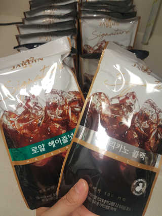 (주)쟈뎅 쟈뎅 시그니처 블랙, 헤이즐넛 230ml — 2.33점을 준 리뷰어가 2018년 7월 올린 사용 사진