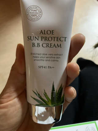 지고트 알로에 선프로텍트 비비크림 50ml — 4점을 준 리뷰어가 2019년 7월 올린 사용 사진
