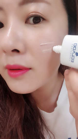 에끌라두 화이트닝 인핸서 선 블래미쉬 밤 비비크림 — 5점을 준 리뷰어가 2019년 6월 올린 사용 사진