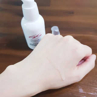 새실로 피토비건 링클케어 앤 모이스처라이징 세럼 — 4점을 준 리뷰어가 2019년 1월 올린 사용 사진