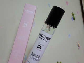 더블유드레스룸 드레스퍼퓸 150ml — 4.33점을 준 리뷰어가 2018년 5월 올린 사용 사진