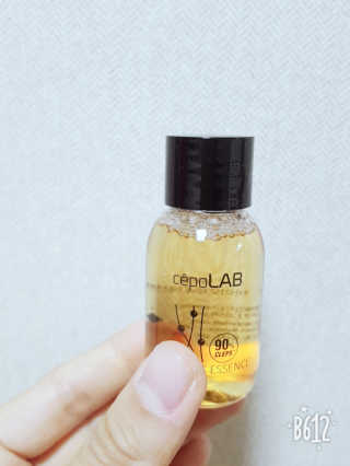 세포랩 바이오제닉 에센스 30ml 특별팩 — 5점을 준 리뷰어가 2018년 5월 올린 사용 사진