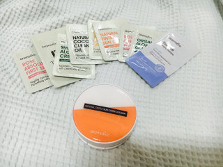아로마티카 내추럴 틴티드 썬 커버 쿠션 SPF 30/PA++ — 3.5점을 준 리뷰어가 2016년 7월 올린 사용 사진