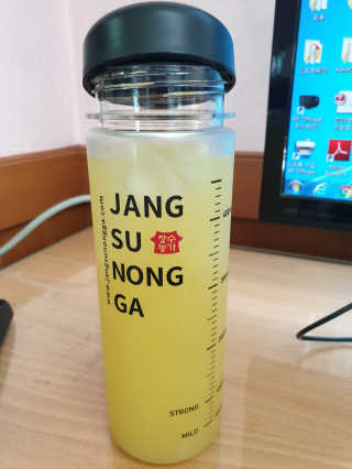장수농가 리얼깔라만시 원샷 50ml 10팩+보틀 — 5점을 준 리뷰어가 2019년 5월 올린 사용 사진