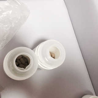 네츄럴굿띵스 퓨어 락토 철분 60일분 — 4점을 준 리뷰어가 2018년 2월 올린 사용 사진