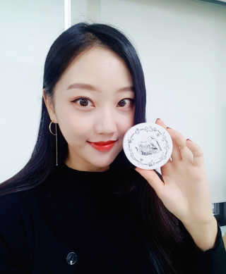 (주)스와니코코 백조쿠션E 원더 핏 에디션(21호) — 5점을 준 리뷰어가 2017년 11월 올린 사용 사진