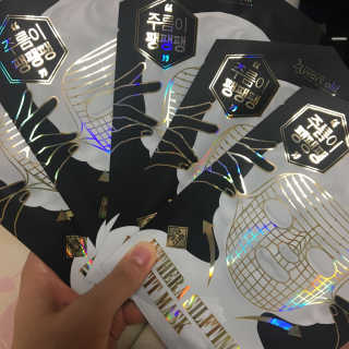 23years old 인쎄라 실프팅 쁘띠 마스크(5장) — 3.83점을 준 리뷰어가 2017년 7월 올린 사용 사진