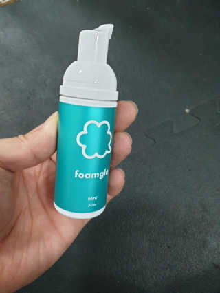 폼글 I foamgle [폼글] 거품가글 50ml 3종 - 민트, 라벤더, 라즈베리 — 5점을 준 리뷰어가 2019년 12월 올린 사용 사진
