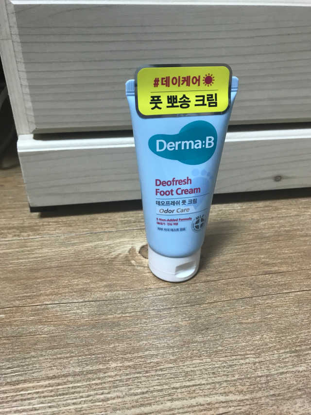 더마비 데오프레쉬 풋 크림 리뷰 사진
