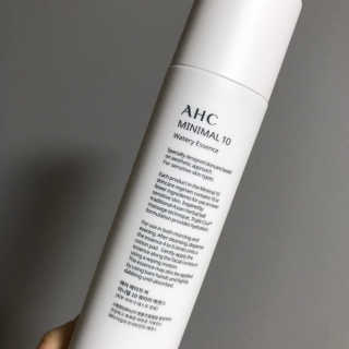 AHC 에이 에이치 씨 미니멀 10 워터리 에센스 — 4점을 준 리뷰어가 2018년 12월 올린 사용 사진