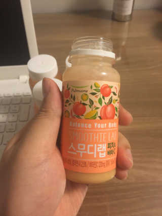 풀무원 스무디랩 피치&비타 — 4.83점을 준 리뷰어가 2017년 11월 올린 사용 사진