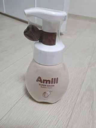 에이밀 슈퍼 그레인 버블 폼 200ml — 5점을 준 리뷰어가 2019년 8월 올린 사용 사진