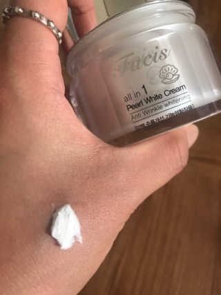 파시스 올인원 진주 화이트닝 크림 100ml — 4점을 준 리뷰어가 2019년 6월 올린 사용 사진