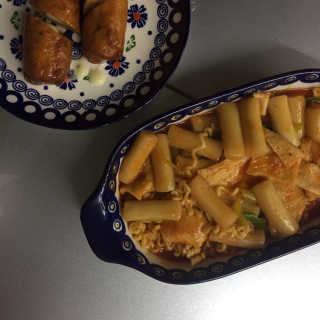 홍대미미네국물떡볶이 [홍대미미네]오리지널 국물 떡볶이4팩 + 라면사리 — 5점을 준 리뷰어가 2019년 4월 올린 사용 사진