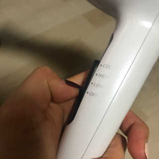 키스뉴욕 인스타에어 360 드라이기 — 2점을 준 리뷰어가 2018년 1월 올린 사용 사진