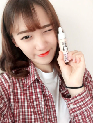 메리트 시크캔디 모이스처 에센스팩트 or 에어 파운데이션 (랜덤1종) — 4.5점을 준 리뷰어가 2016년 9월 올린 사용 사진