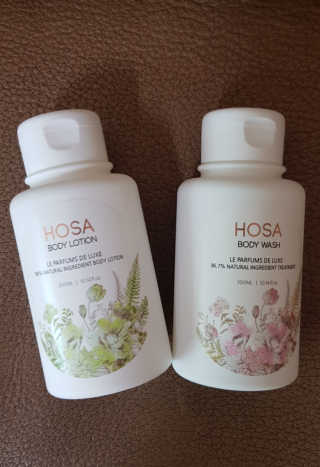 HOSA BODY WASH+BODY LOTION — 4.5점을 준 리뷰어가 2018년 4월 올린 사용 사진