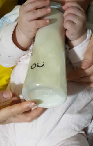 엄마의 바램을 담은 프리미엄 감성젖병 오유위시 260ml — 5점을 준 리뷰어가 2020년 3월 올린 사용 사진