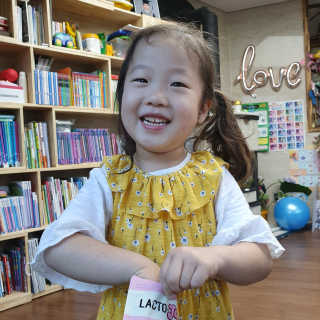 락토조이 구미젤리 복숭아맛 — 5점을 준 리뷰어가 2019년 6월 올린 사용 사진
