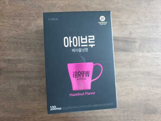 한국맥널티 아이브루 헤이즐넛향 100T — 5점을 준 리뷰어가 2019년 11월 올린 사용 사진