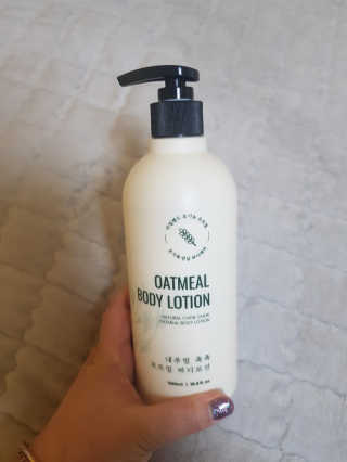 (주)에네스티 내추럴 촉촉  오트밀 바디로션 500ml — 5점을 준 리뷰어가 2020년 3월 올린 사용 사진