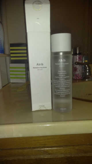 아비브 ABIB REBALANCING TONER SKIN BOOSTER — 4.5점을 준 리뷰어가 2018년 11월 올린 사용 사진