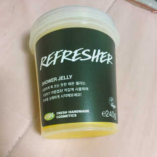 러쉬 샤워젤리 후쉬 240g 리프레셔 250g — 4.67점을 준 리뷰어가 2017년 7월 올린 사용 사진