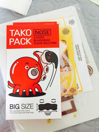 나이팅게일 TAKO PACK NOSE [문어코팩] — 4점을 준 리뷰어가 2017년 1월 올린 사용 사진