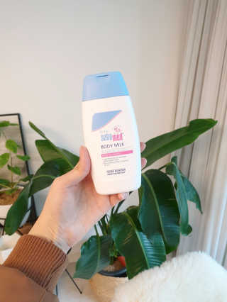 세바메드 베이비 바디밀크 200ml — 5점을 준 리뷰어가 2020년 1월 올린 사용 사진