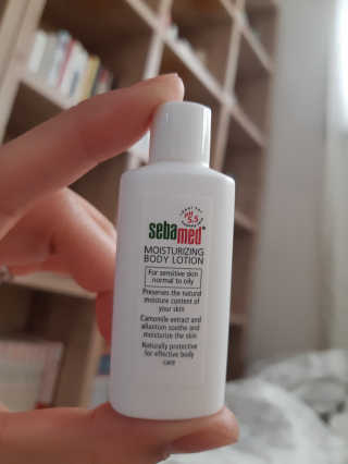 세바메드 클래식 클렌징 바[비누] + 바디로션 15ml — 4점을 준 리뷰어가 2019년 9월 올린 사용 사진
