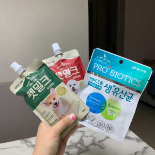 [빙그레] 에버그로 생유산균 1봉（10포입）+펫밀크2팩 — 4.5점을 준 리뷰어가 2019년 5월 올린 사용 사진