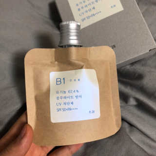 톤28 유기농 블루라이트 방어 UV 차단거리 건성용 B1 — 4.5점을 준 리뷰어가 2019년 5월 올린 사용 사진