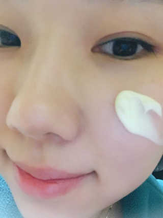 아이소이 코어탄력크림 — 4.17점을 준 리뷰어가 2018년 2월 올린 사용 사진