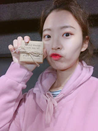 마마스케어 달맞이꽃 아기비누_민감하고 여린 피부 케어 — 5점을 준 리뷰어가 2017년 12월 올린 사용 사진