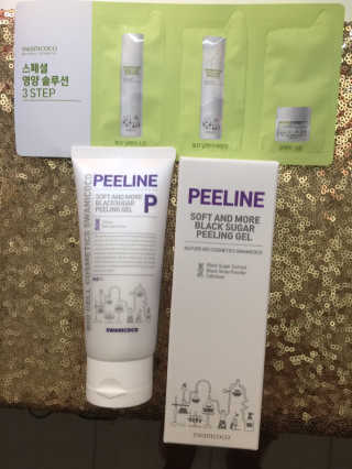 (주)스와니코코 부드럽고 검은 색 설탕 필링 젤 — 5점을 준 리뷰어가 2019년 8월 올린 사용 사진
