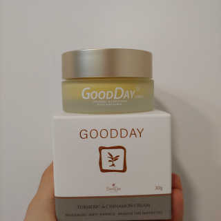 GoodDay Skincare GoodDay 강황 크림 — 4점을 준 리뷰어가 2019년 8월 올린 사용 사진