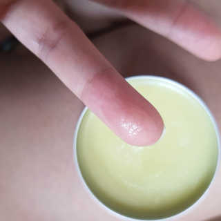 힐조 시트로넬라 바디밤 30g — 3점을 준 리뷰어가 2019년 8월 올린 사용 사진