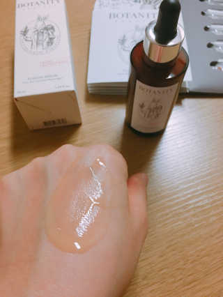 보타니티 [홍]조[진]정[결]케어 플라본 세럼 — 4.67점을 준 리뷰어가 2018년 5월 올린 사용 사진