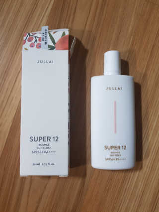 쥴라이Jullai 슈퍼 12 바운스 선 플루이드 SPF50+ PA++++ — 5점을 준 리뷰어가 2019년 7월 올린 사용 사진