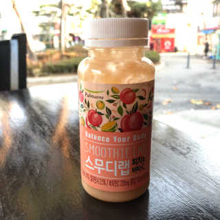 풀무원 스무디랩 피치&비타 — 4.5점을 준 리뷰어가 2017년 11월 올린 사용 사진